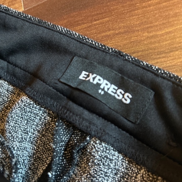 EXPRESS Factory Pants size 0R - Picture 4 of 10